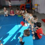 Merci Nicolas ! Séance de découverte des instruments de musique...